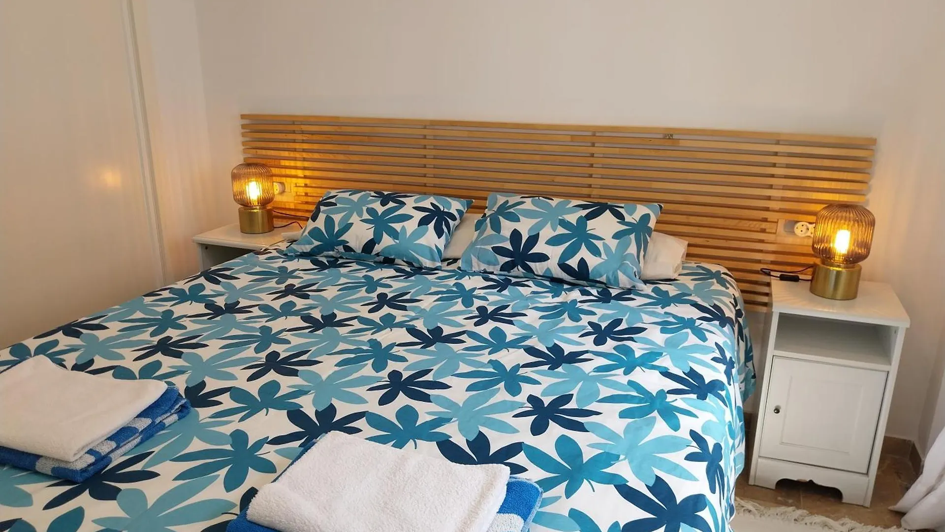 Seaview Puerta Del Mar First Line Beach Sitio de Calahonda