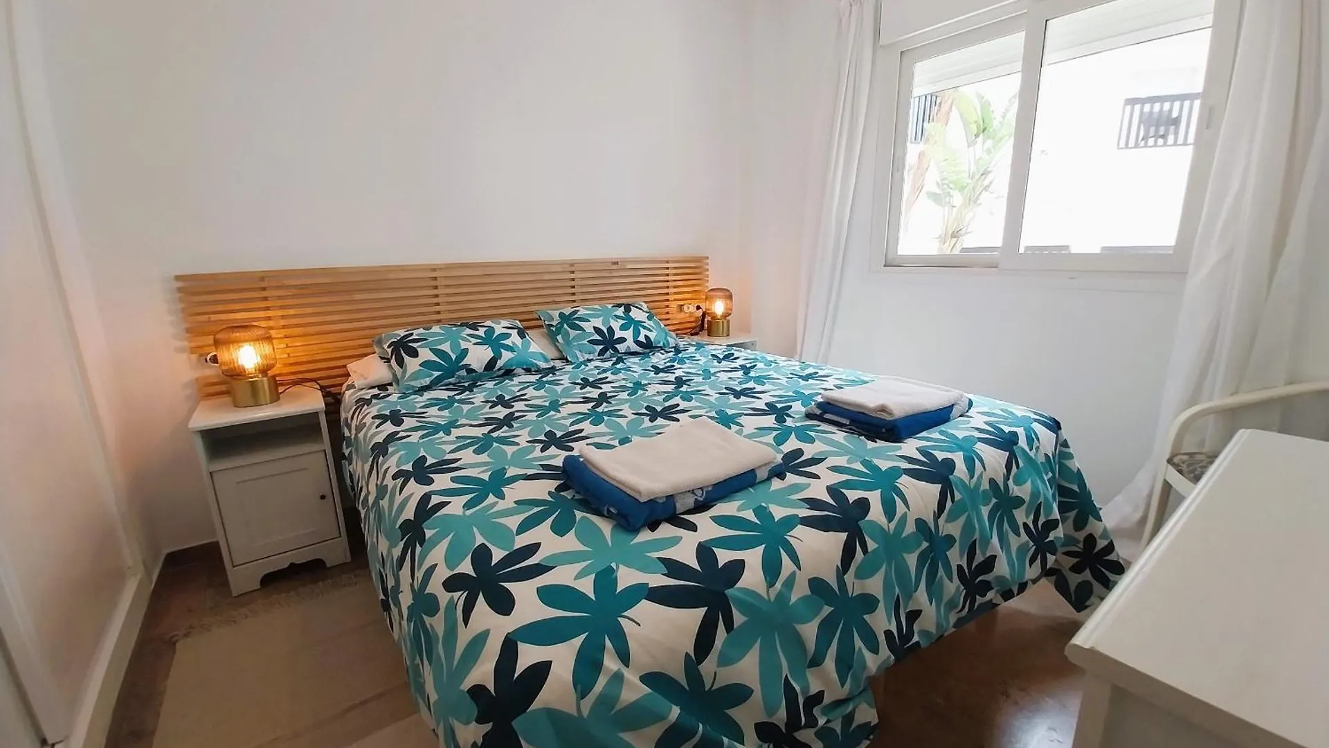 Seaview Puerta Del Mar First Line Beach Sitio de Calahonda